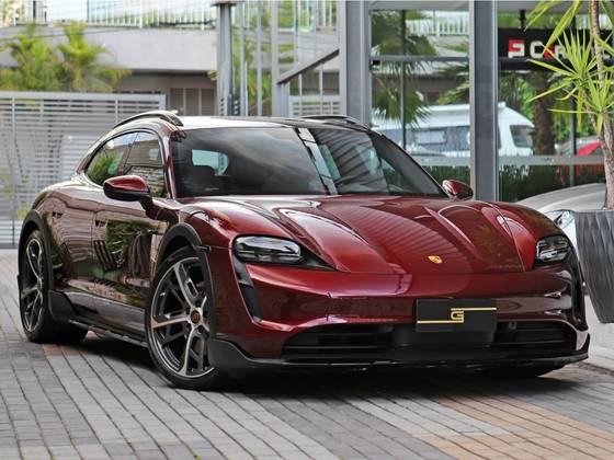 PORSCHE TAYCAN 4 CROSS TURISMO ELÉTRICO PORSCHE TAYCAN 4 CROSS TURISMO ELÉTRICO